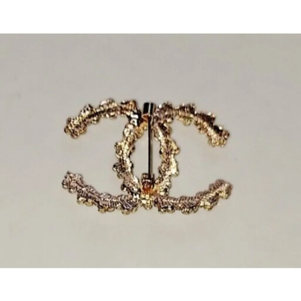 CC Brooch 1.5" AB Rhinestone Goldtoned Brooch Pin + Free Gift Bag - Picture 3 of 6